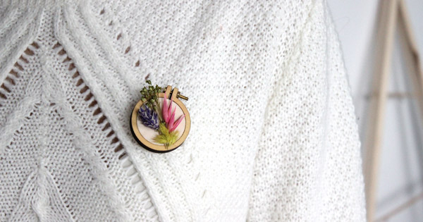 Broche mini bricolaje bordado Dandelyne tambor con flores secas Broche mini bricolaje bordado Dandelyne tambor con flores secas
