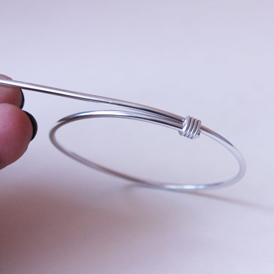 marque_place_former_anneau_ferme_5 marque_place_former_anneau_ferme_5