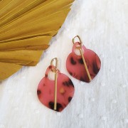 Colgante forma oriental calado 41.5x32 mm marmoleado Marrón - Blanco x1