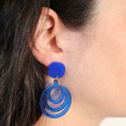 Colgante redondo calado en acrílico opaco 30 mm - Fucsia x1