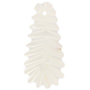 Colgantes hoja curva 25x13 mm en Nácar - Natural x2