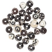 Surtido de cuentas redondas aplanadas de hueso pintado de 10mm a 12mm - Negro - Blanco x49g