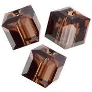 Cubo - PureCrystal 5601 Cubos 4 mm - Topacio ahumado reinventado x8 PureCrystal 5601 Cubos 4 mm - Topacio ahumado reinventado x8