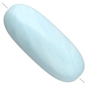 Cuenta con forma de oliva de 34 x 14 mm de resina opaca - Efecto marmolado azul claro x1