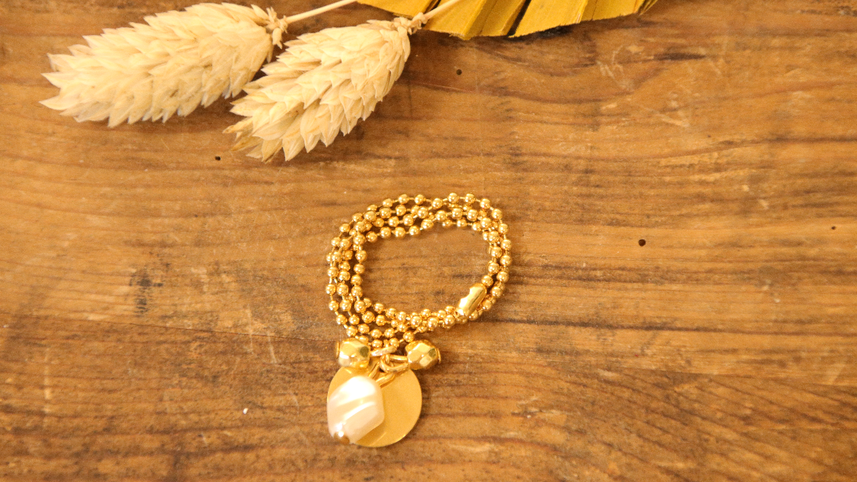 Anillo de cadena y amuletos de acero inoxidable chapado en oro Anillo de cadena y amuletos de acero inoxidable chapado en oro