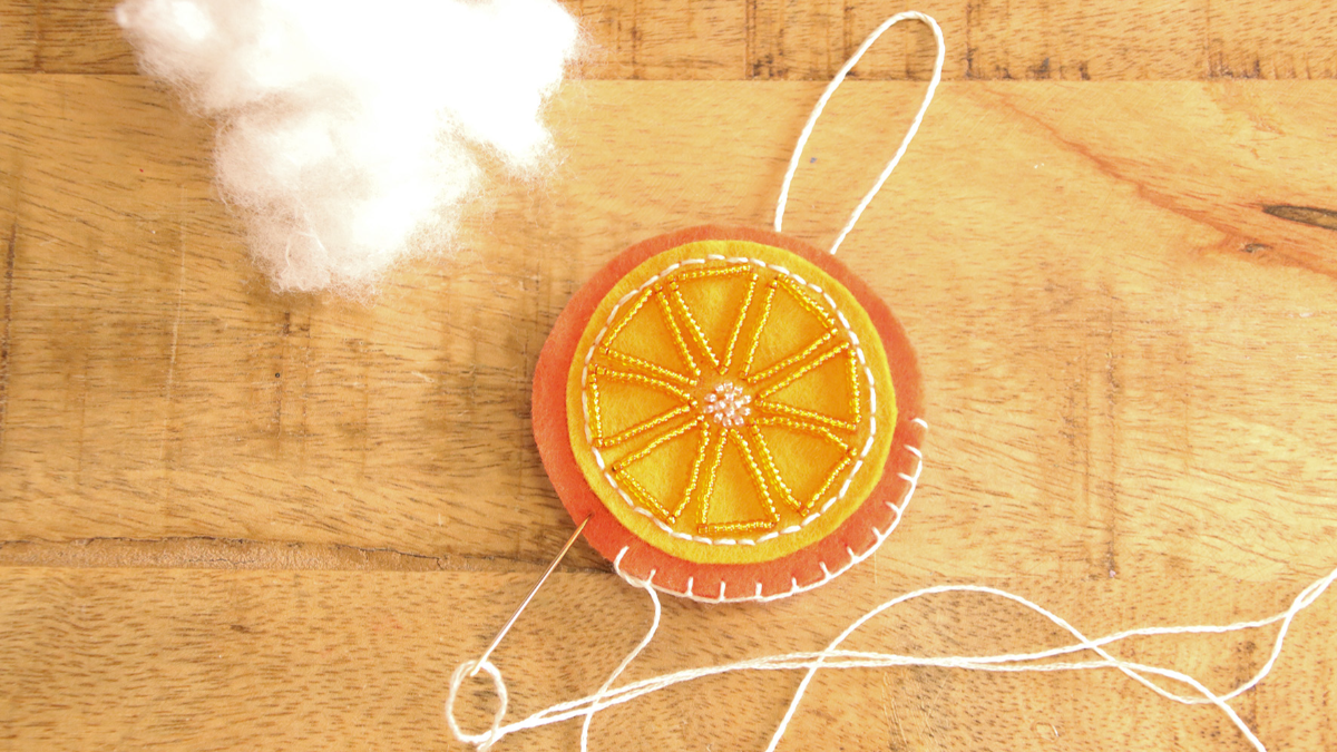 Patrón de fieltro para la decoración del árbol de Navidad Aromas de Navidad : Paso 6 Patrón de fieltro para la decoración del árbol de Navidad Aromas de Navidad : Paso 6