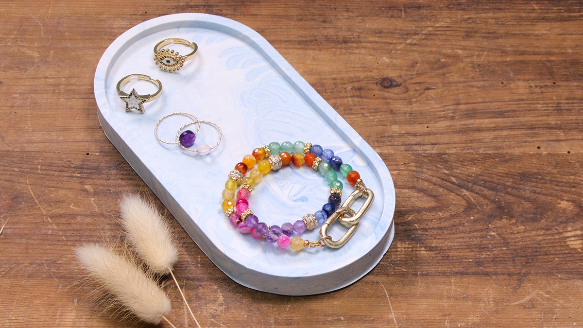 DIY en Jesmonite: jabonera y bandeja de mármol DIY en Jesmonite: jabonera y bandeja de mármol