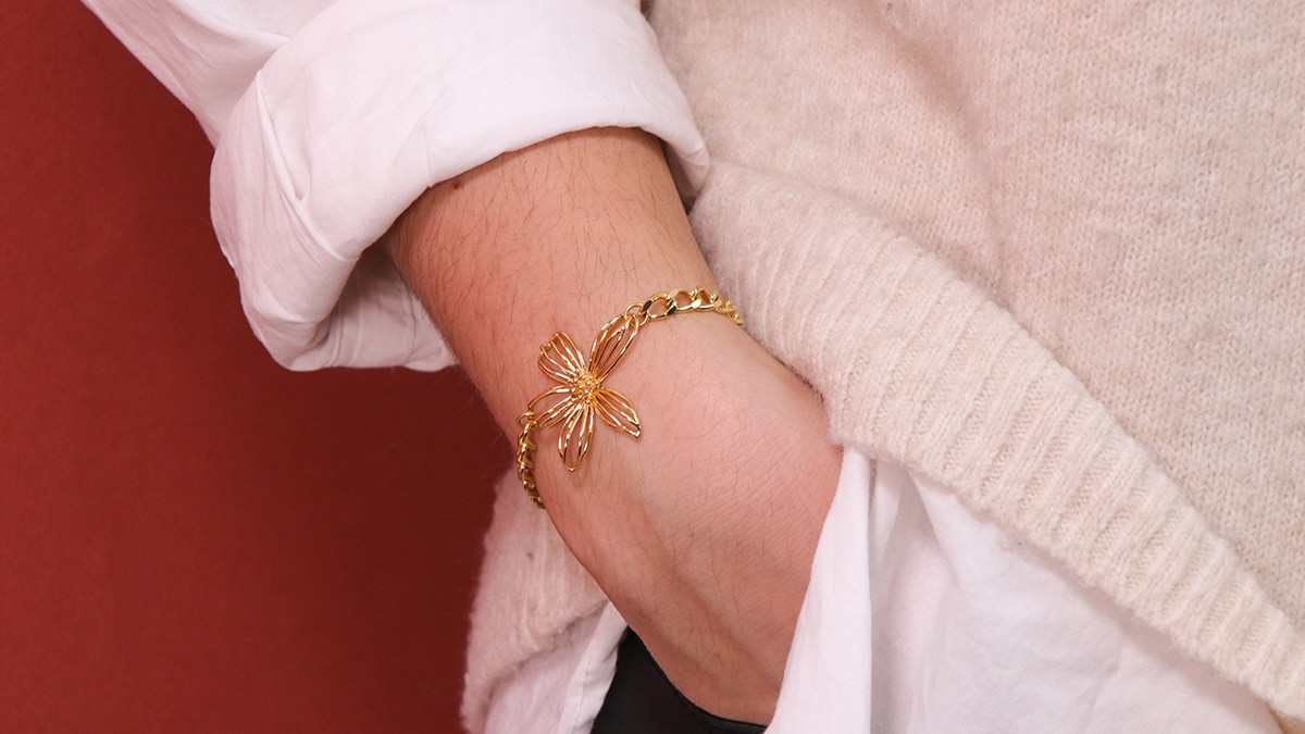 Pulsera de flores y cadena Pulsera de flores y cadena