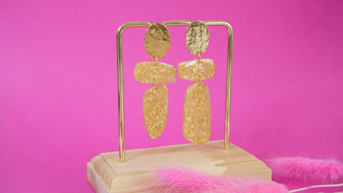 Pendientes de resina epoxi y purpurina Pendientes de resina epoxi y purpurina