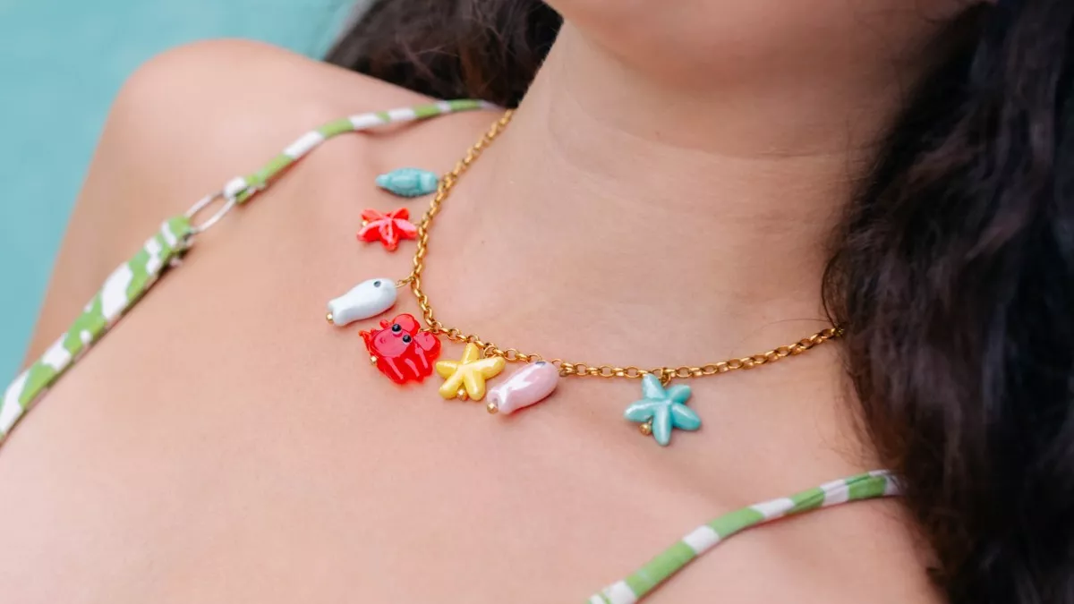 Collar Charms Ocean de acero inoxidable dorado Collar Charms Ocean de acero inoxidable dorado