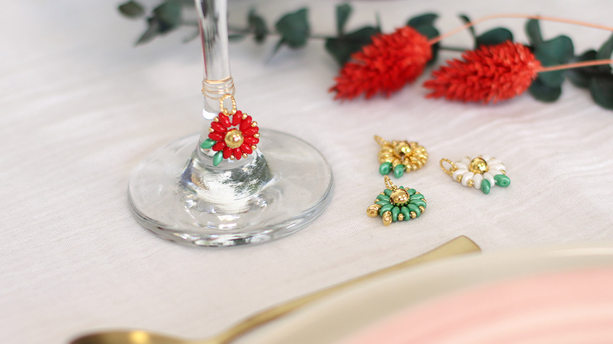 DIY Flor de Navidad SuperDuo Marcador de Cuentas de Cristal DIY Flor de Navidad SuperDuo Marcador de Cuentas de Cristal