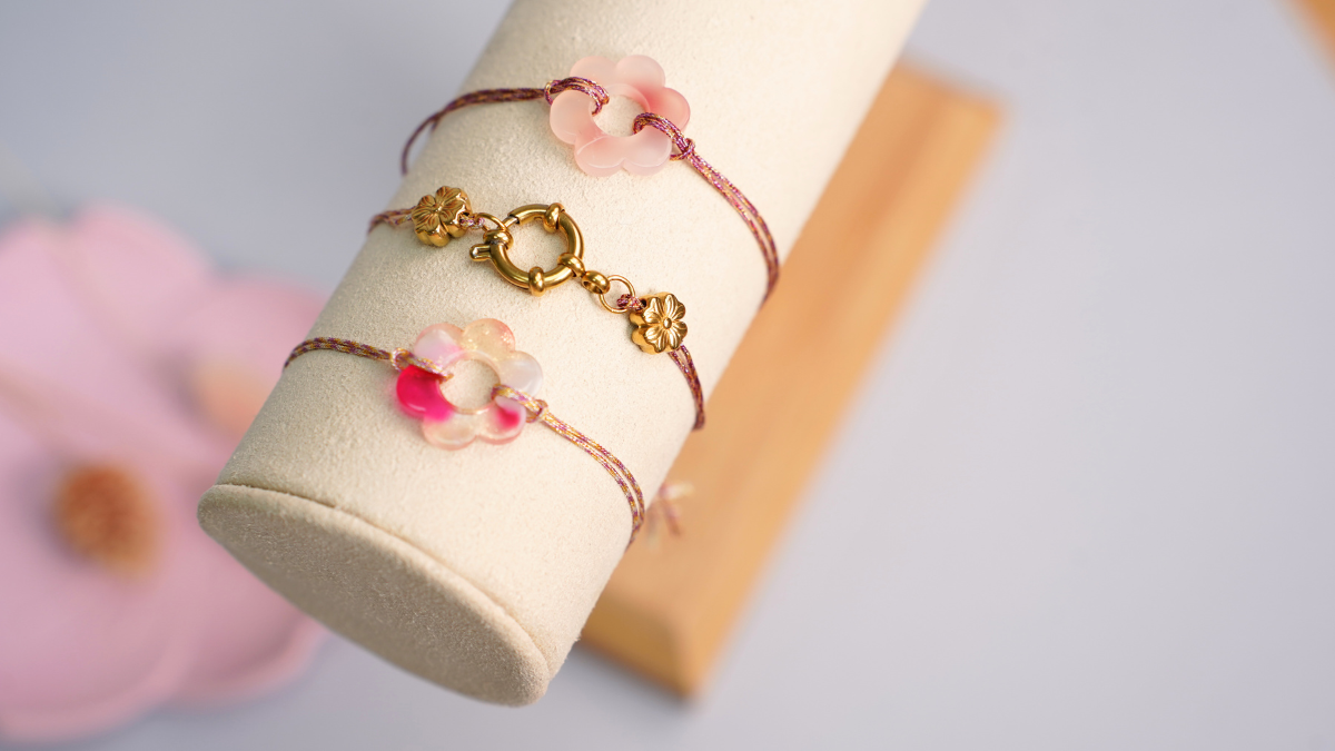 Trío de pulseras de verano en hilo del nylon Trío de pulseras de verano en hilo del nylon