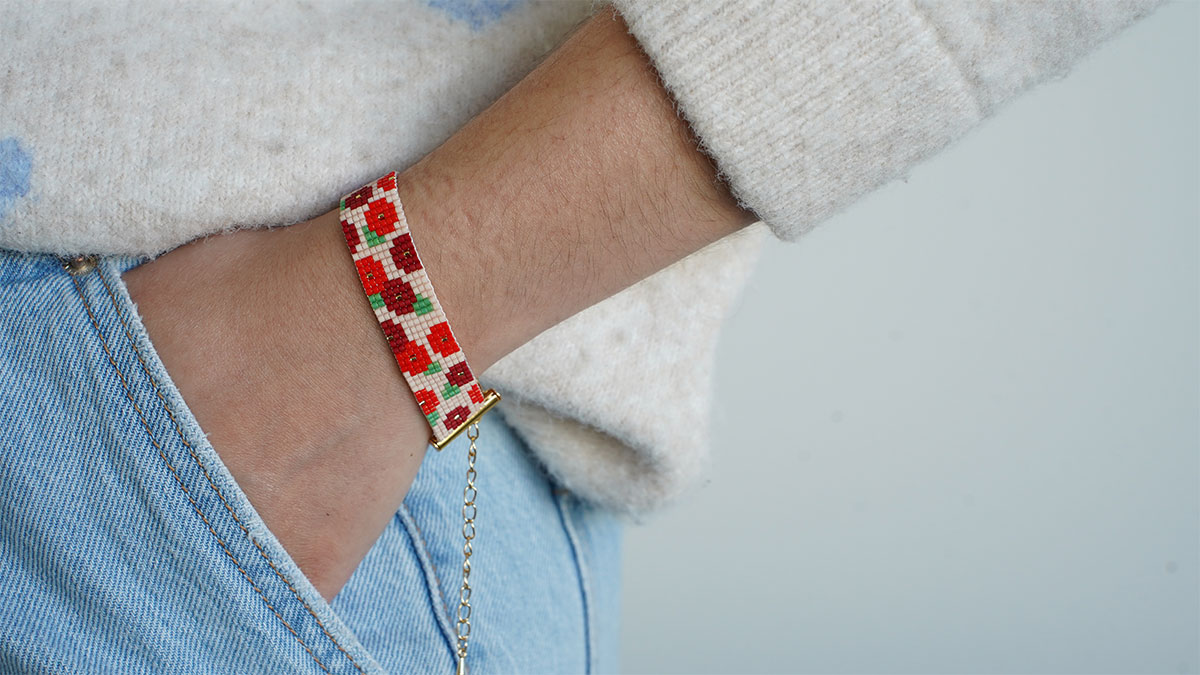 Puño de primavera en el telar Puño de primavera en el telar