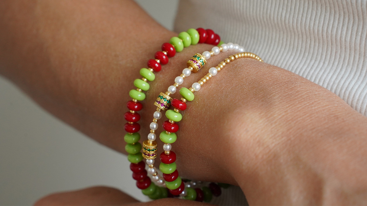 Trío de pulseras de cuentas Heishi y Rocalla Miyuki doradas Trío de pulseras de cuentas Heishi y Rocalla Miyuki doradas